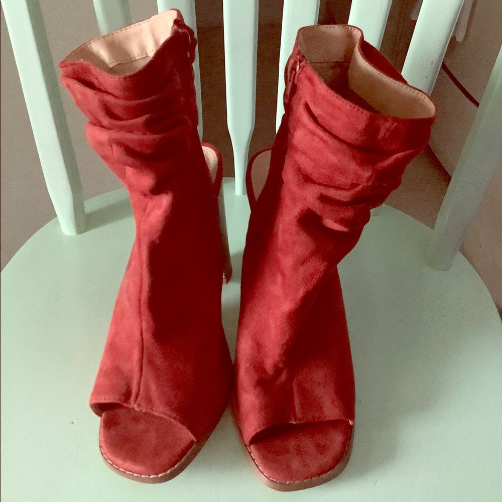 Sandle Heels